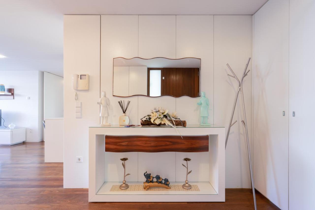 Apartamento Qian Caves Gaia 2Br Ac Free Parking Vila Nova de Gaia Bagian luar foto