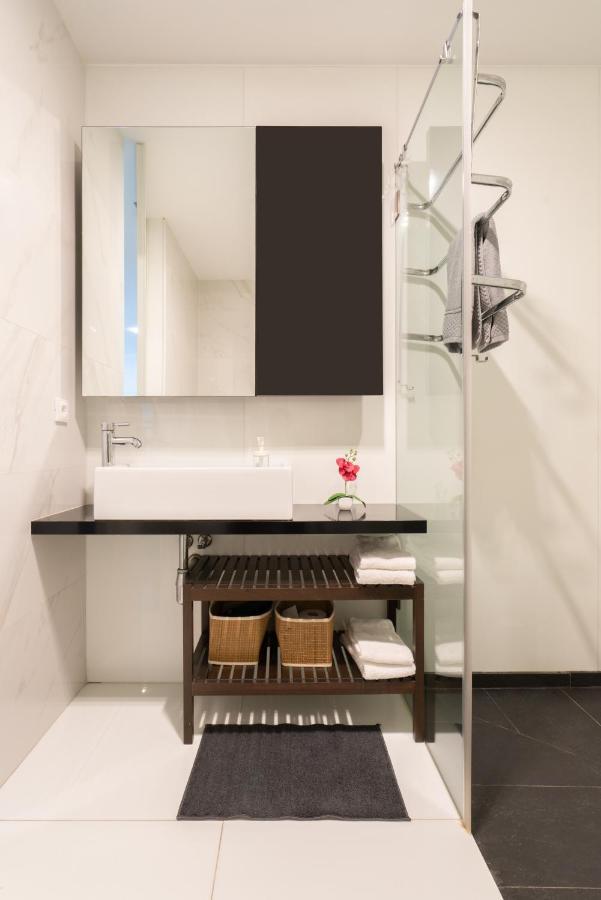 Apartamento Qian Caves Gaia 2Br Ac Free Parking Vila Nova de Gaia Bagian luar foto