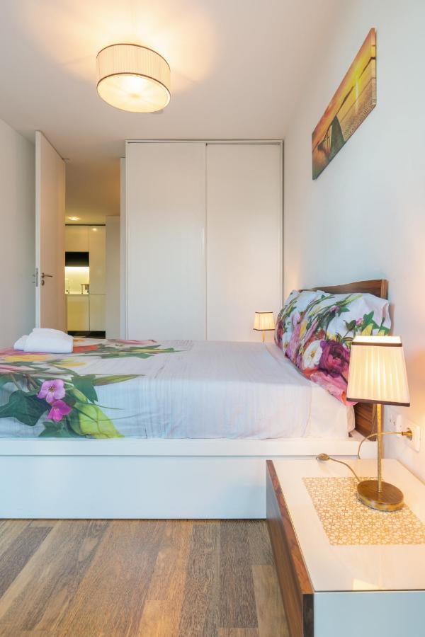 Apartamento Qian Caves Gaia 2Br Ac Free Parking Vila Nova de Gaia Bagian luar foto