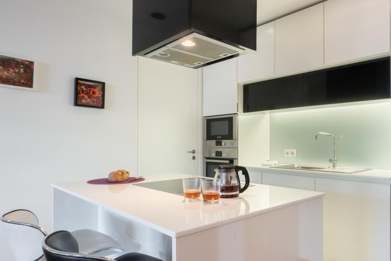 Apartamento Qian Caves Gaia 2Br Ac Free Parking Vila Nova de Gaia Bagian luar foto