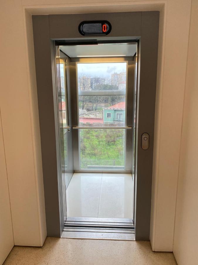 Apartamento Qian Caves Gaia 2Br Ac Free Parking Vila Nova de Gaia Bagian luar foto