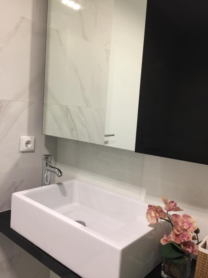 Apartamento Qian Caves Gaia 2Br Ac Free Parking Vila Nova de Gaia Bagian luar foto